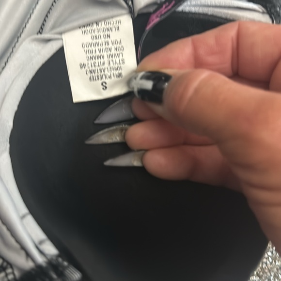 Posh by v set 🤑 - Picture 10 of 11